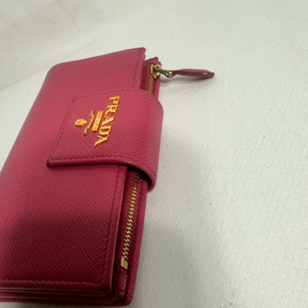 Prada Wallet - Picture 6 of 11